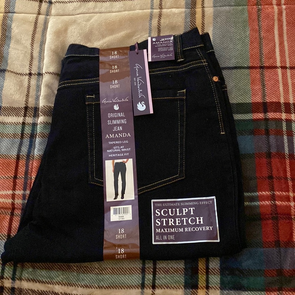 Gloria Vanderbilt Original Slimming Jean Amanda